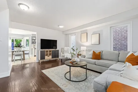 6028 Clover Ridge Crescent Mississauga ON L5N 7B4