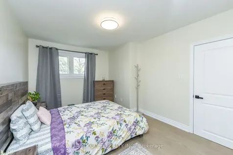 7595 Wrenwood Crescent Mississauga ON L4T 2V8