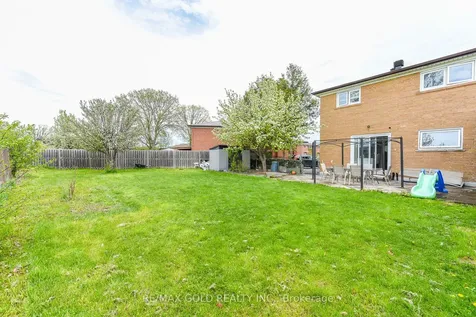 7595 Wrenwood Crescent Mississauga ON L4T 2V8