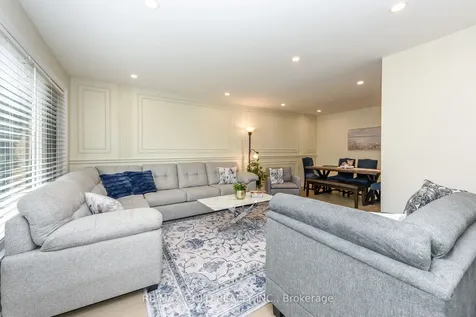 7595 Wrenwood Crescent Mississauga ON L4T 2V8