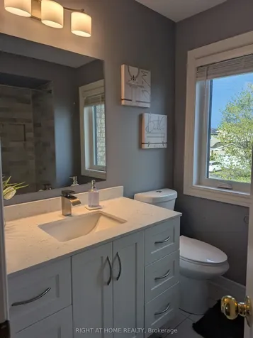 12 Frustac Trail Caledon ON L7E 1Y5