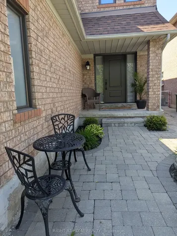12 Frustac Trail Caledon ON L7E 1Y5