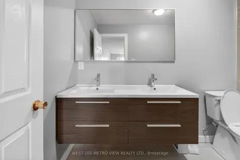 5002 Willowood Drive Mississauga ON L5R 3R5