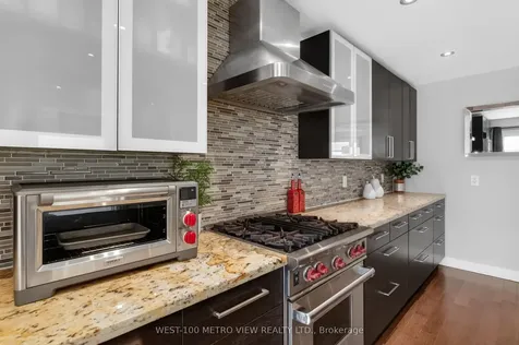 5002 Willowood Drive Mississauga ON L5R 3R5