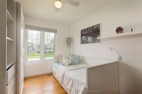 2290 Bridge Road Oakville ON L6L 2G6