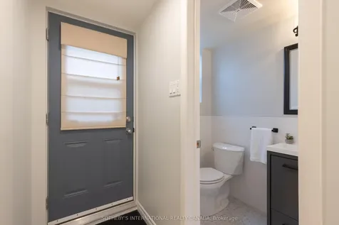 2290 Bridge Road Oakville ON L6L 2G6