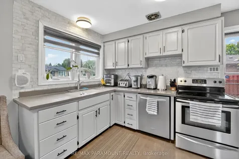 250 Avondale Boulevard Brampton ON L6T 1J4