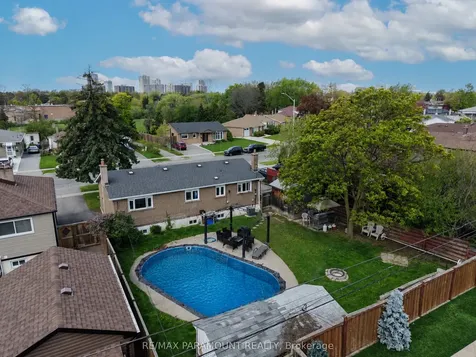 250 Avondale Boulevard Brampton ON L6T 1J4