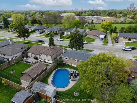 250 Avondale Boulevard Brampton ON L6T 1J4