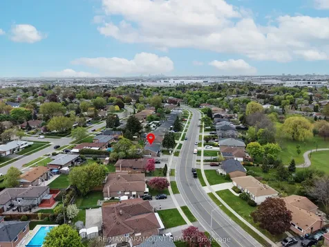 250 Avondale Boulevard Brampton ON L6T 1J4