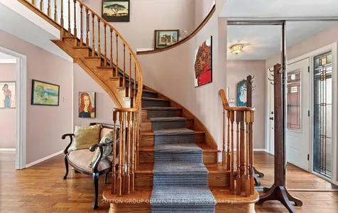 1777 Folkway Drive Mississauga ON L5L 2X1