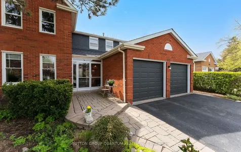 1777 Folkway Drive Mississauga ON L5L 2X1