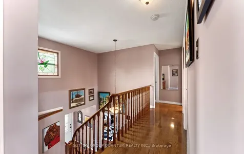 1777 Folkway Drive Mississauga ON L5L 2X1