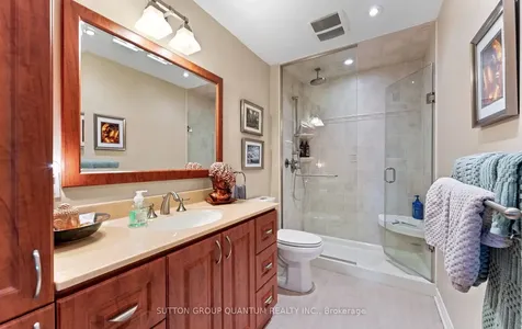1777 Folkway Drive Mississauga ON L5L 2X1