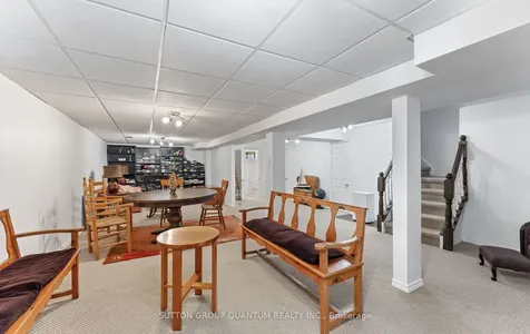 1777 Folkway Drive Mississauga ON L5L 2X1