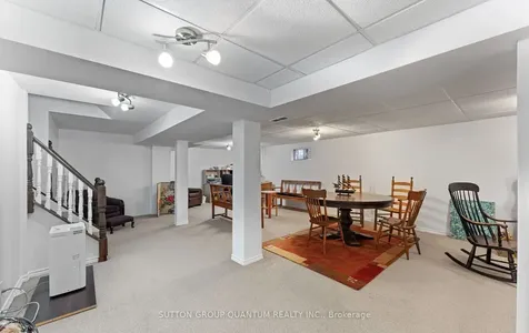 1777 Folkway Drive Mississauga ON L5L 2X1