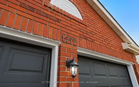 1777 Folkway Drive Mississauga ON L5L 2X1