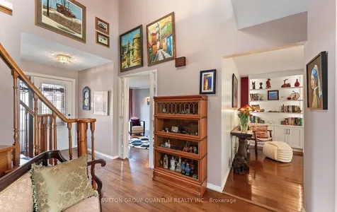1777 Folkway Drive Mississauga ON L5L 2X1