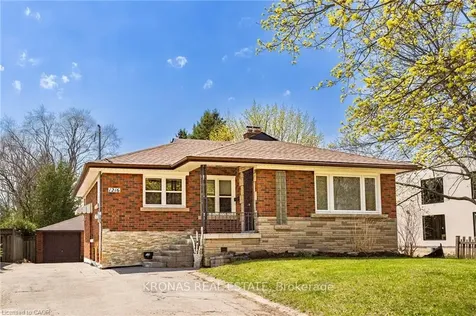 1216 Fisher Avenue Burlington ON L7P 2L4