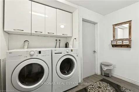 1216 Fisher Avenue Burlington ON L7P 2L4