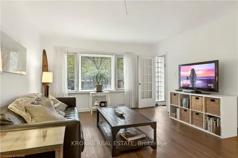 1216 Fisher Avenue Burlington ON L7P 2L4