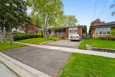 2155 Davebrook Road Mississauga ON L5J 3M4