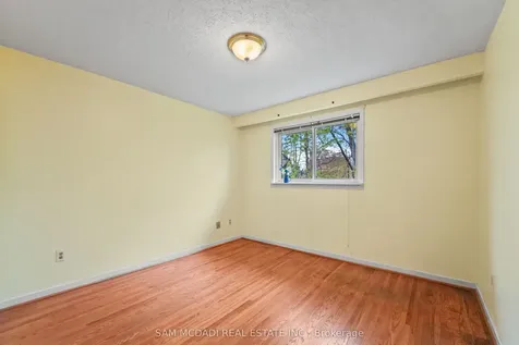 2155 Davebrook Road Mississauga ON L5J 3M4