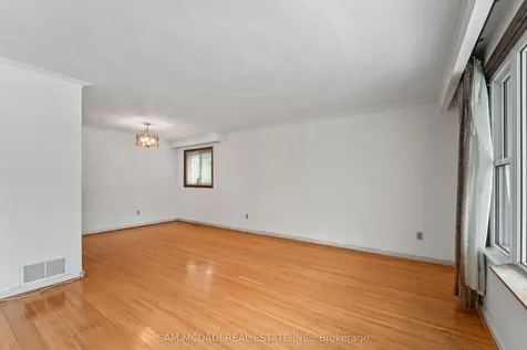2155 Davebrook Road Mississauga ON L5J 3M4