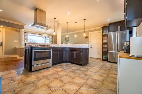 5349 Bromley Road Burlington ON L7L 3G5