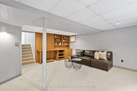 25 Bloorlea Crescent Toronto ON M9B 1P2