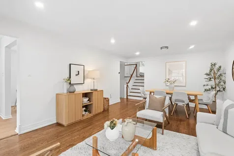 25 Bloorlea Crescent Toronto ON M9B 1P2