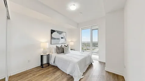 2520 Eglinton Avenue W Mississauga ON L5M 0Y4
