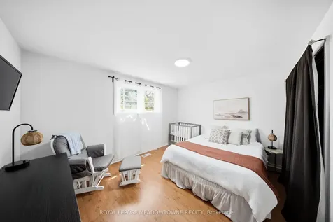 10 Back Street Halton Hills ON L7G 3Y6