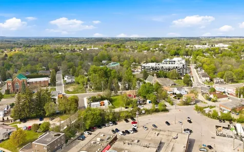 10 Back Street Halton Hills ON L7G 3Y6