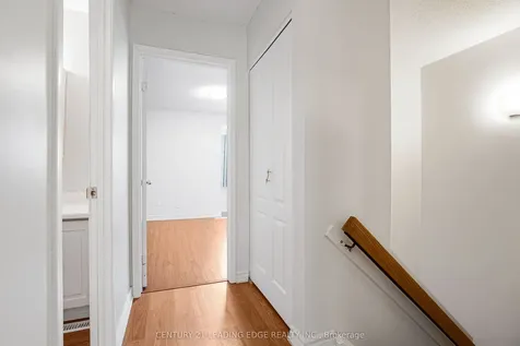 915 Inverhouse Drive Mississauga ON L5J 4B2