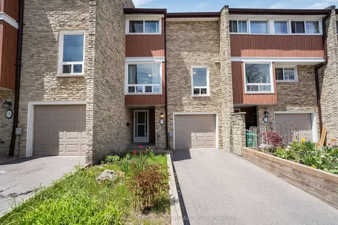 915 Inverhouse Drive Mississauga ON L5J 4B2