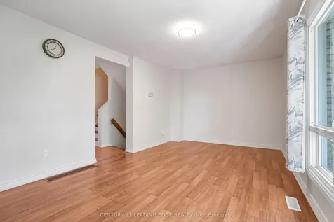 915 Inverhouse Drive Mississauga ON L5J 4B2