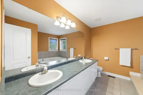 2180 North Ridge Trail Oakville ON L6H 5M3