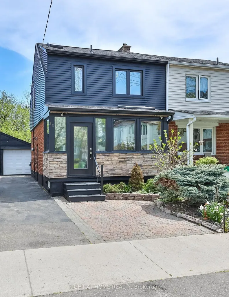 35 Dayton Avenue Toronto ON M8Z 3L8