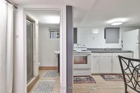 35 Dayton Avenue Toronto ON M8Z 3L8