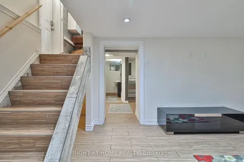 35 Dayton Avenue Toronto ON M8Z 3L8