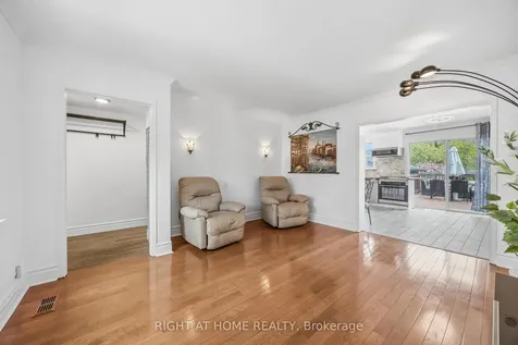 35 Dayton Avenue Toronto ON M8Z 3L8
