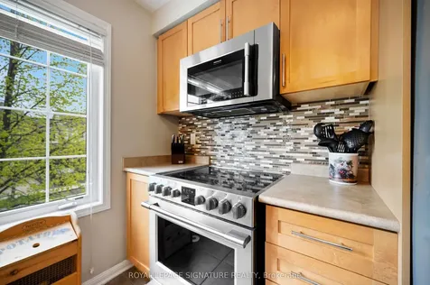 910 Deverell Place Milton ON L9T 0M4