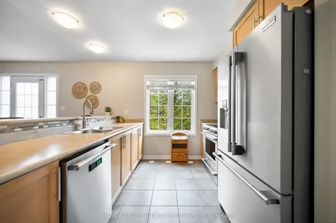 910 Deverell Place Milton ON L9T 0M4