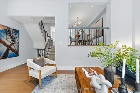 4165 Fieldgate Drive Mississauga ON L4W 2M9