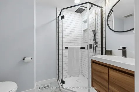 4165 Fieldgate Drive Mississauga ON L4W 2M9