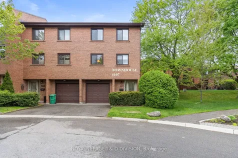 4165 Fieldgate Drive Mississauga ON L4W 2M9