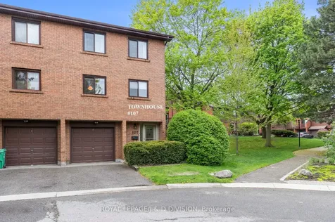 4165 Fieldgate Drive Mississauga ON L4W 2M9
