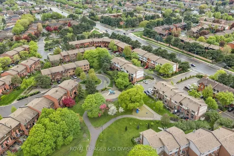 4165 Fieldgate Drive Mississauga ON L4W 2M9