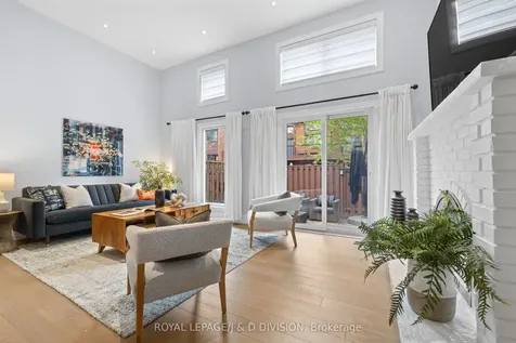 4165 Fieldgate Drive Mississauga ON L4W 2M9
